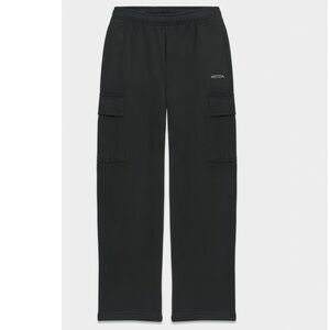 TNA Aritzia Cozy Fleece Cargo Sweatpants - Black (XXS)